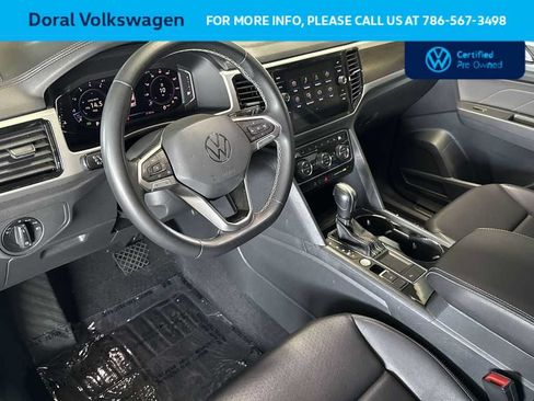 Certified 2023 Volkswagen Atlas SE w/ Panoramic Sunroof Package FWD image 13