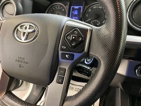 Used 2019 Toyota Tacoma SR5 image 31