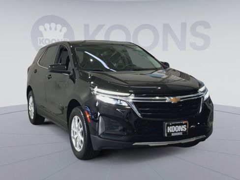 Used 2023 Chevrolet Equinox LT image 4