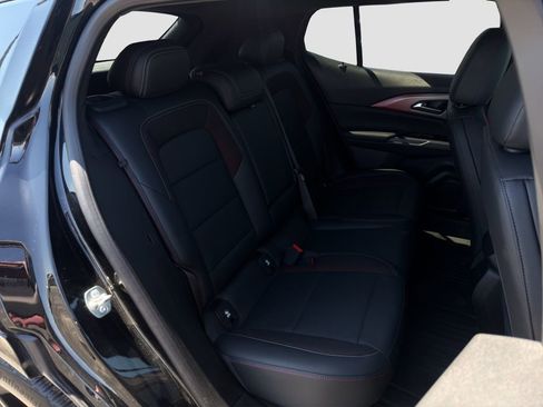 Used 2024 Chevrolet Equinox EV RS image 29