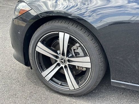 Used 2025 Mercedes-Benz C 300 4MATIC Sedan image 30