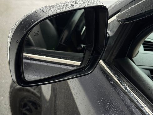 Used 2013 Subaru Outback 2.5i Limited w/ Moonroof Pkg image 32