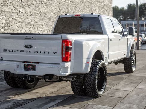 Used 2026 Ford F450 Lariat image 16