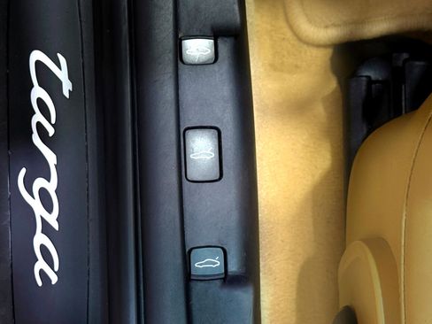 Used 2003 Porsche 911 Targa image 33