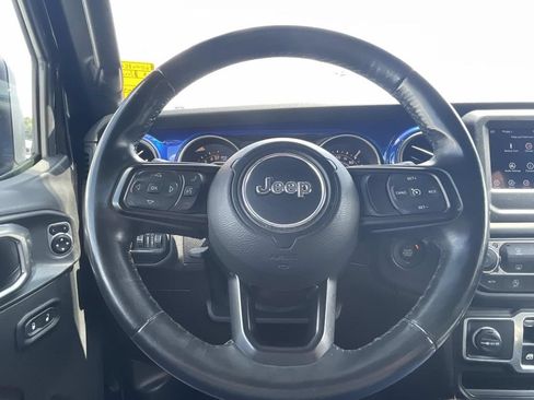 Used 2018 Jeep Wrangler Sport AWD/4WD image 22