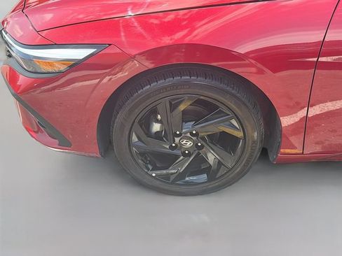 Certified 2026 Hyundai Elantra Sport FWD image 29