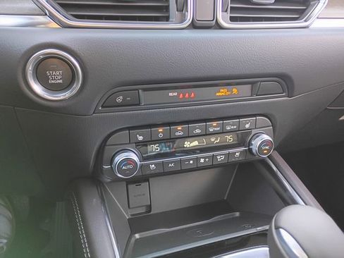 New 2025 MAZDA CX-5 Signature image 30