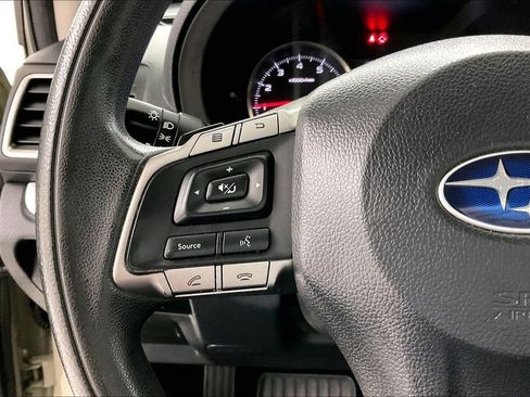 Used 2015 Subaru Crosstrek 2.0i Premium image 10