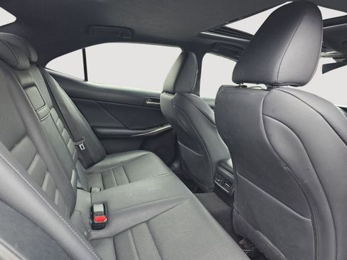 Used 2019 Lexus IS 300 300 image 12