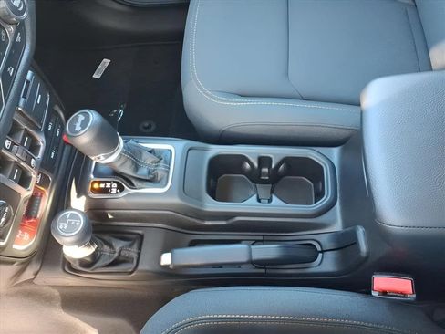 New 2026 Jeep Wrangler Unlimited Sport image 17