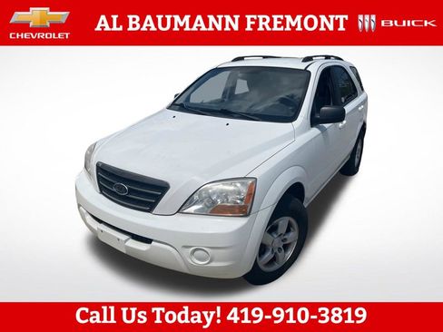Used 2008 Kia Sorento 2WD image 3