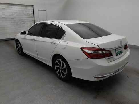 Used 2017 Honda Accord EX image 3