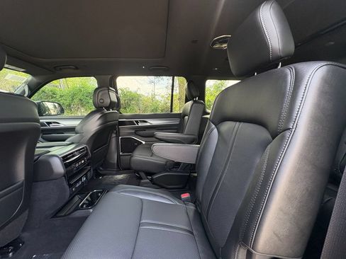 New 2026 Jeep Grand Wagoneer L Limited w/ Premium Group II AWD/4WD image 28