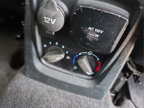 Used 2021 Ford Transit Connect XL FWD image 21