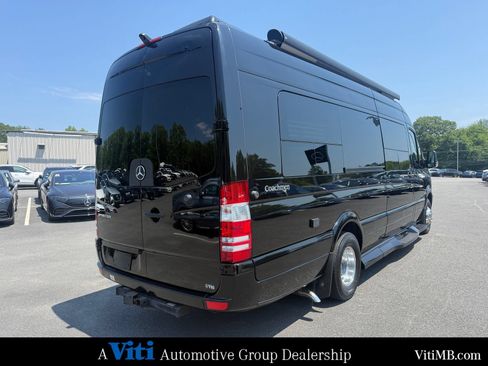 Used 2017 Mercedes-Benz Sprinter 3500 image 8