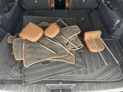 Used 2019 Subaru Ascent Touring AWD/4WD image 31