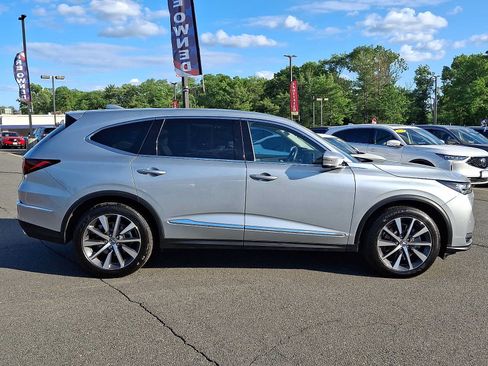 Used 2026 Acura MDX SH-AWD w/ Technology Package image 7