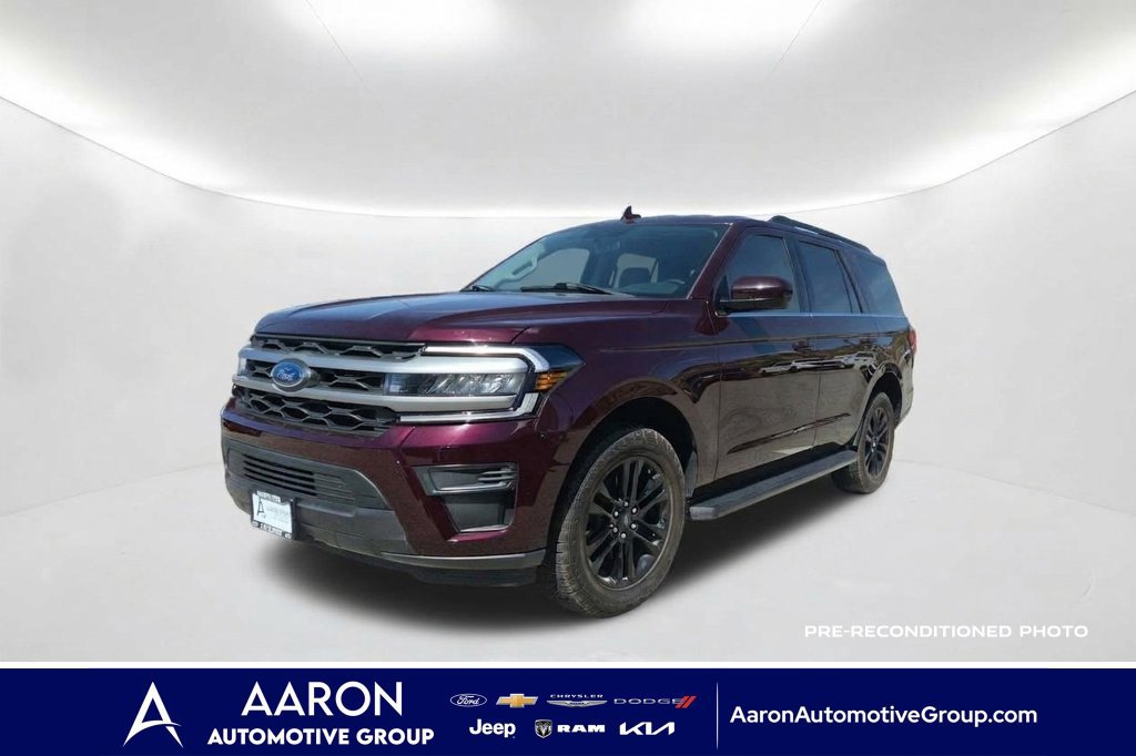 Used 2024 Ford Expedition XLT RWD image 1