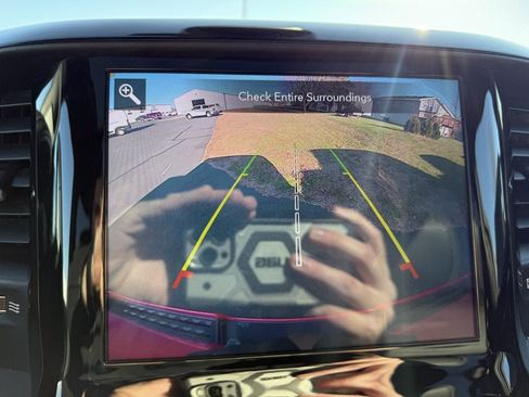 Used 2020 RAM 1500 Laramie image 24