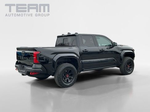 Used 2025 Toyota Tacoma TRD Pro w/ Tow Tech Package image 7