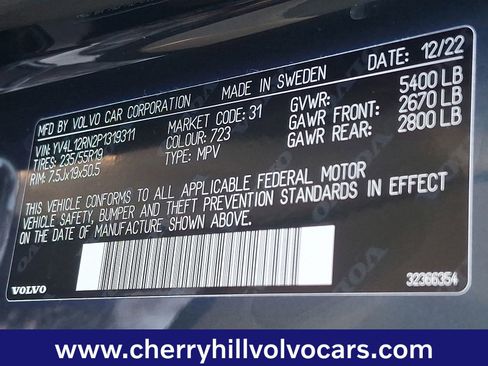 Certified 2023 Volvo XC60 B5 Plus w/ Climate Package image 28