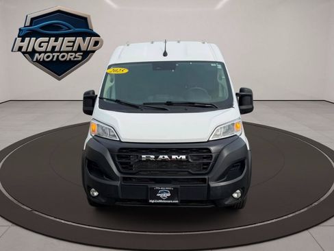 Used 2025 RAM ProMaster 2500 w/ Convenience Group FWD image 9