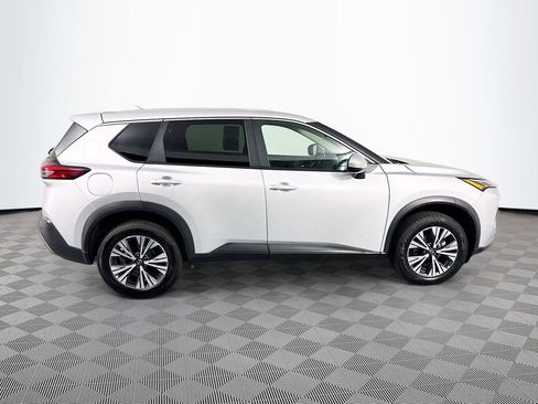Used 2023 Nissan Rogue SV AWD/4WD image 8