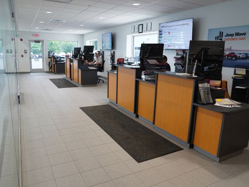 Used 2024 Chevrolet Equinox RS image 13