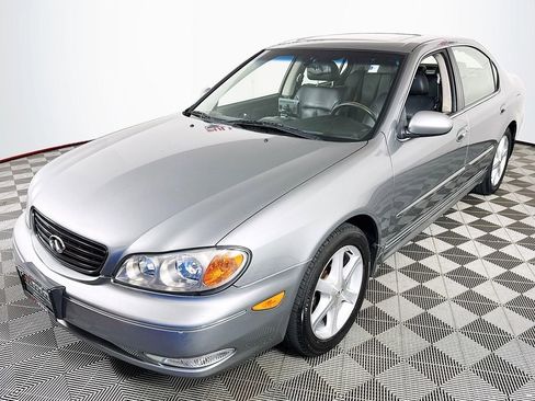 Used 2004 INFINITI I35 FWD image 3