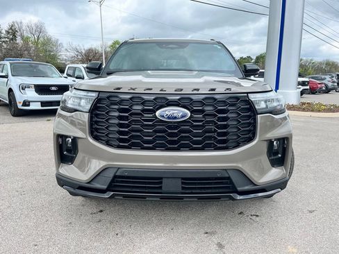 New 2026 Ford Explorer ST-Line AWD/4WD image 2