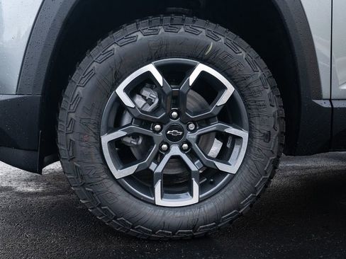 New 2026 Chevrolet Equinox ACTIV image 8