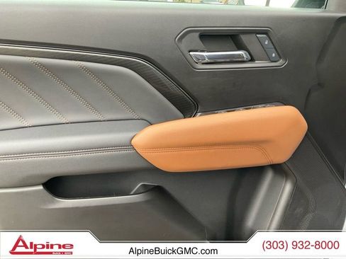 Used 2024 GMC Canyon AT4 w/ Canyon Safety Plus Package image 19