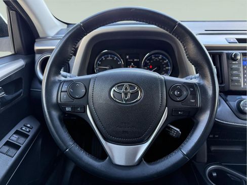 Used 2016 Toyota RAV4 XLE image 13