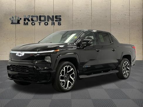 Used 2025 Chevrolet Silverado EV RST AWD/4WD image 1
