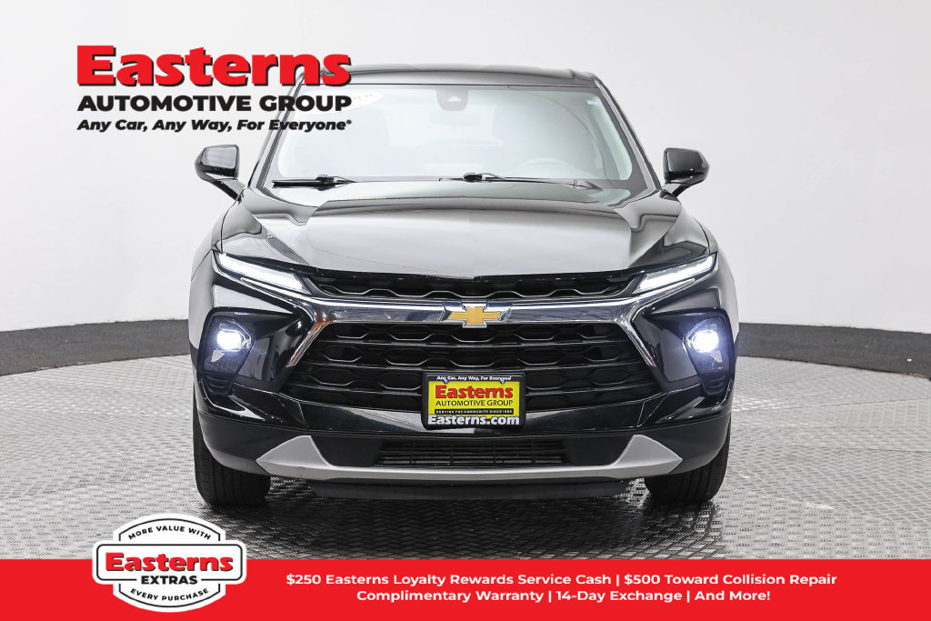 Used 2024 Chevrolet Blazer LT AWD/4WD image 3