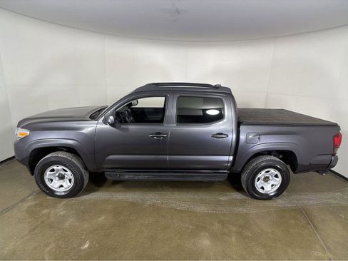 Used 2023 Toyota Tacoma SR image 11