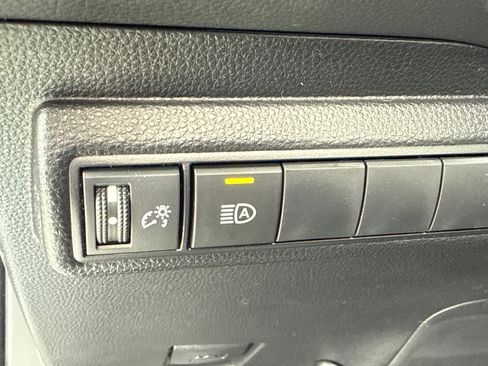 New 2026 Toyota Corolla SE image 24