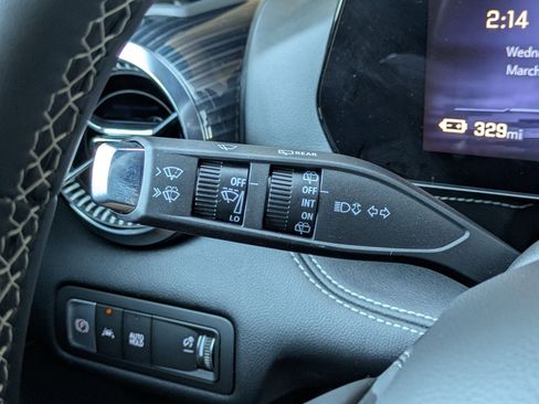 New 2025 Chevrolet Blazer EV LT image 16