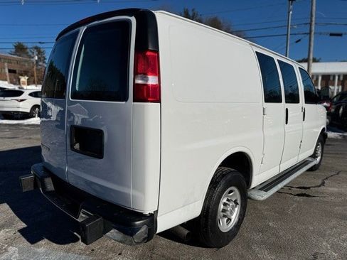Used 2024 Chevrolet Express 2500 w/ Driver Convenience Package image 5