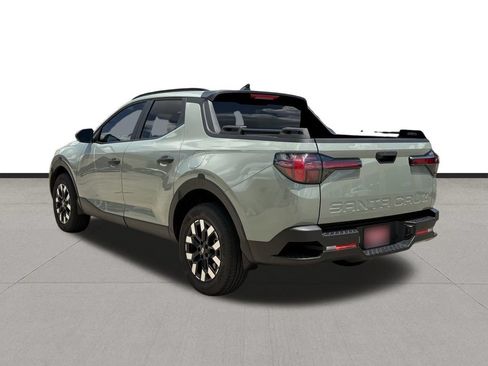 Used 2025 Hyundai Santa Cruz SEL FWD image 7