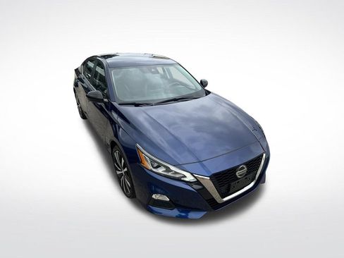 Certified 2022 Nissan Altima 2.5 SR FWD image 35