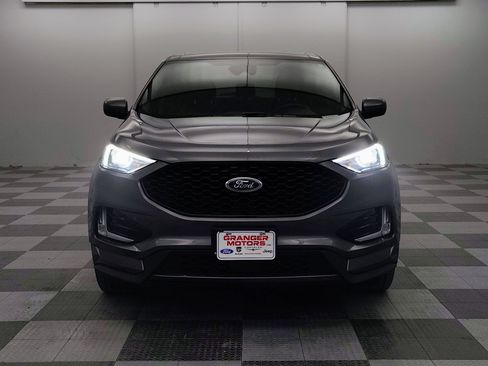 Used 2022 Ford Edge ST-Line w/ Class II Trailer Tow Package AWD/4WD image 5