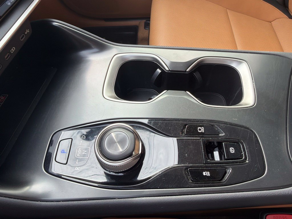 Used 2025 Lexus RZ 300e w/ Accessory Package (2T) FWD image 33