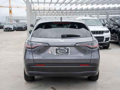 Certified 2024 Honda HR-V LX image 7