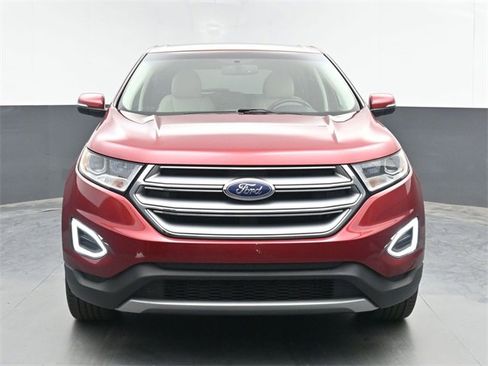 Used 2017 Ford Edge Titanium w/ Technology Package image 3