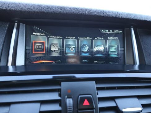 Used 2017 BMW X3 xDrive28i AWD/4WD image 30