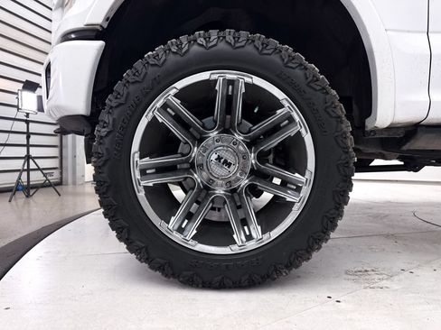 Used 2017 Ford F150 Lariat AWD/4WD image 15