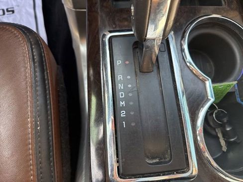 Used 2013 Ford F150 Platinum image 21