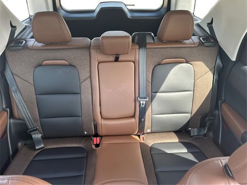 Used 2025 Ford Bronco Sport Outer Banks w/ Outer Banks Tech Package+ image 13