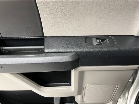 Used 2019 Ford F150 XL w/ Equipment Group 101A Mid AWD/4WD image 44